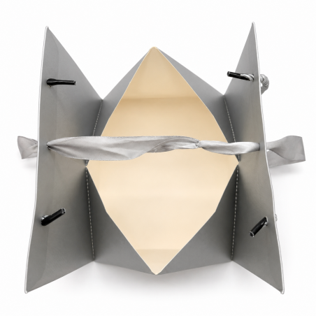 Triangular Box Large